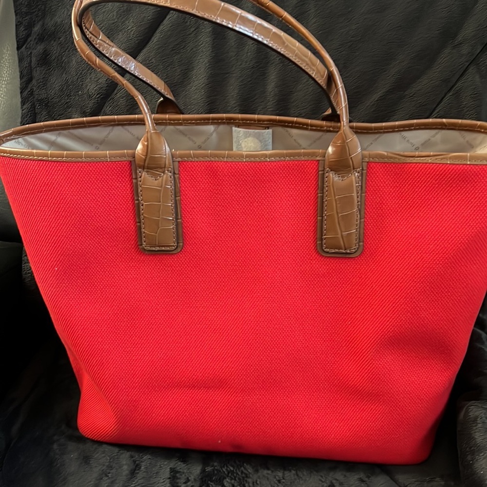 Brand New Authentic MK Tote Bag - Picture 3 of 6